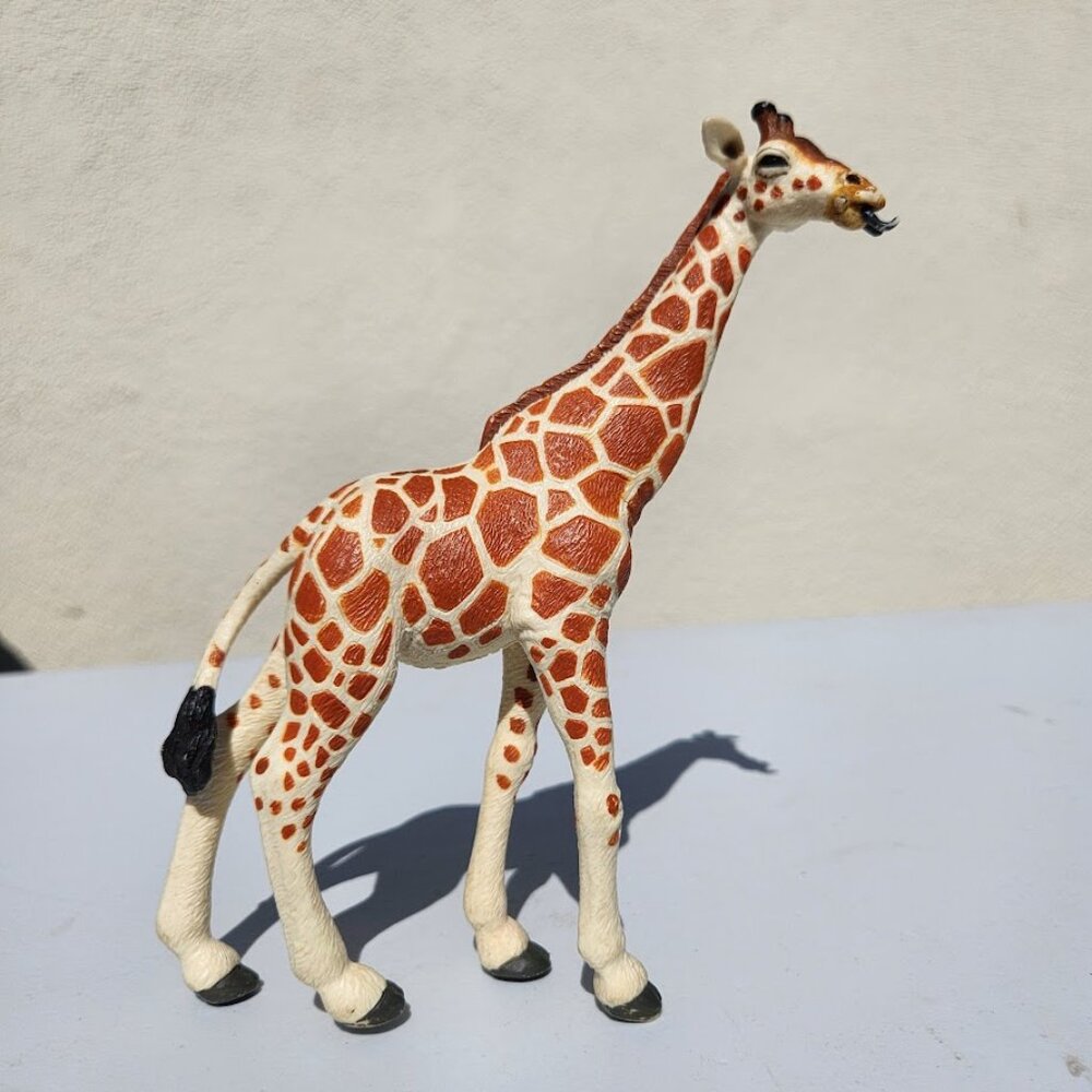 Giraffe Action Figure 8" Tall Hard Plastic Wildlife Toy San Diego Zoo Safari Thi